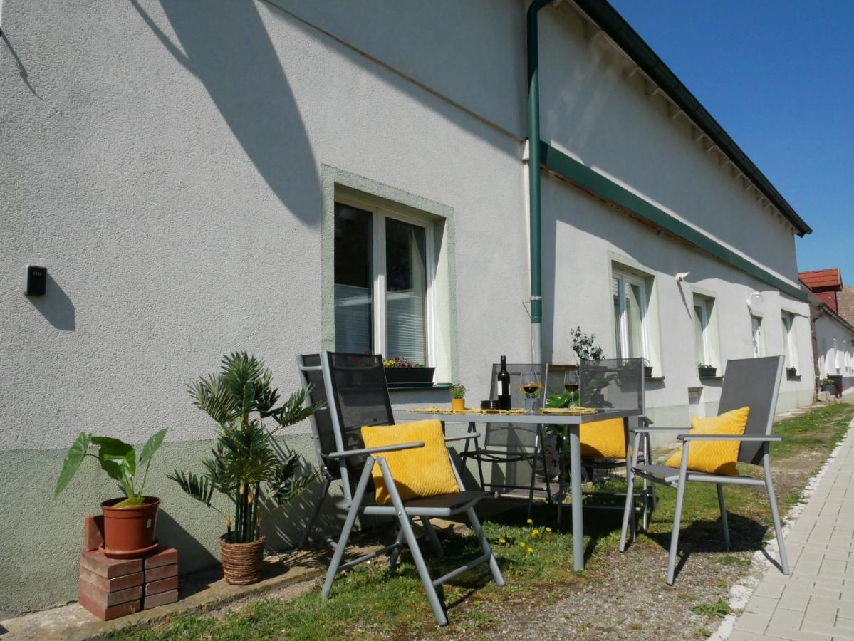 Bonito - Ferienapartment Schützen am Gebirge Esterno foto